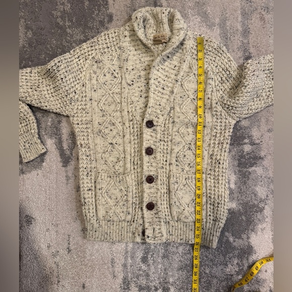 The Men’s Store Vintage Cozy Cream Knit Cardigan - Picture 6 of 6